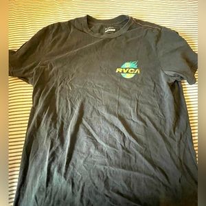 Used Men’s RVCA Shirt - Slim Fit